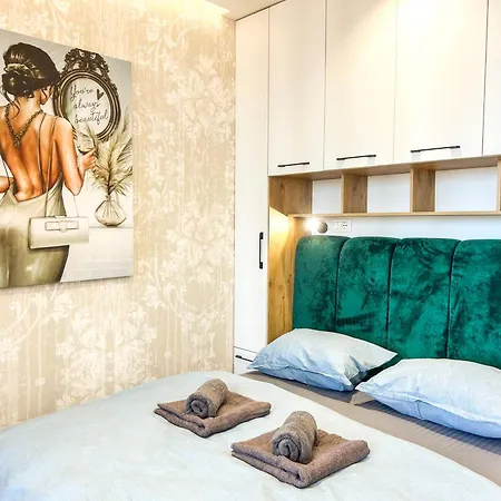 1 Bedroom 1198 Golem (Tirana)