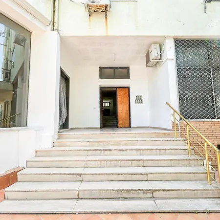1 Bedroom 1198 *