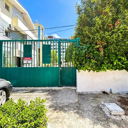 1 Bedroom 1198